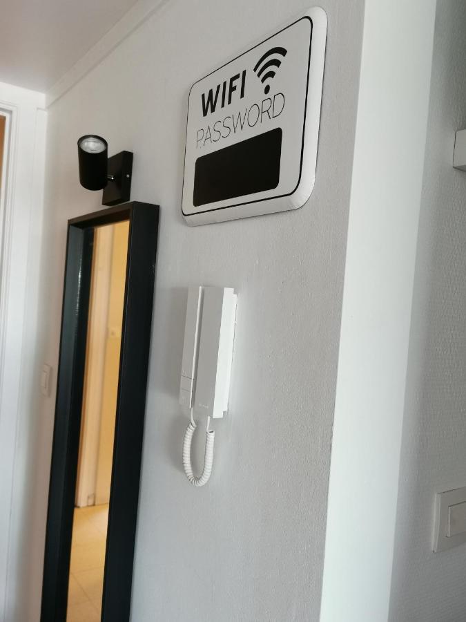 Studio DE STRANDLOPER met 1 zetelbed en 1 bedkast Lejlighed Middelkerke Eksteriør billede
