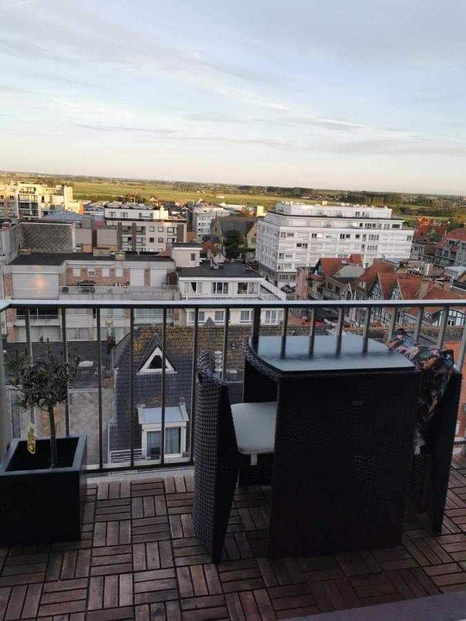 Studio DE STRANDLOPER met 1 zetelbed en 1 bedkast Lejlighed Middelkerke Eksteriør billede